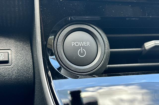 2025 Subaru Solterra Premium