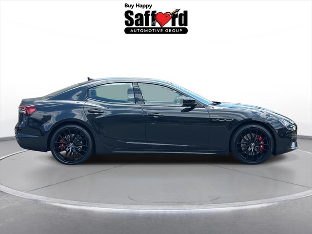 2022 Maserati Ghibli Modena Q4