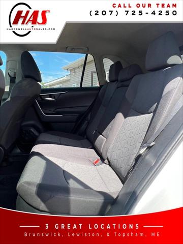 2020 Toyota RAV4 Hybrid XLE