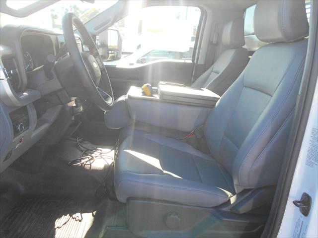 2025 Ford F-550 XL