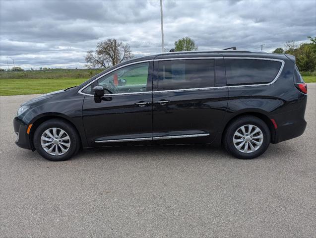 Used 2019 Chrysler Pacifica For Sale in Jackson, MI