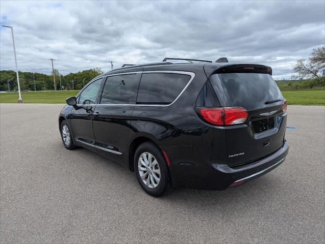Used 2019 Chrysler Pacifica For Sale in Jackson, MI