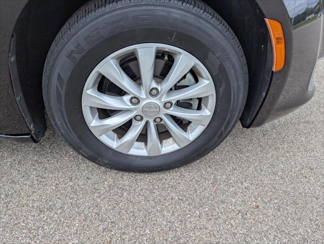 Used 2019 Chrysler Pacifica For Sale in Jackson, MI