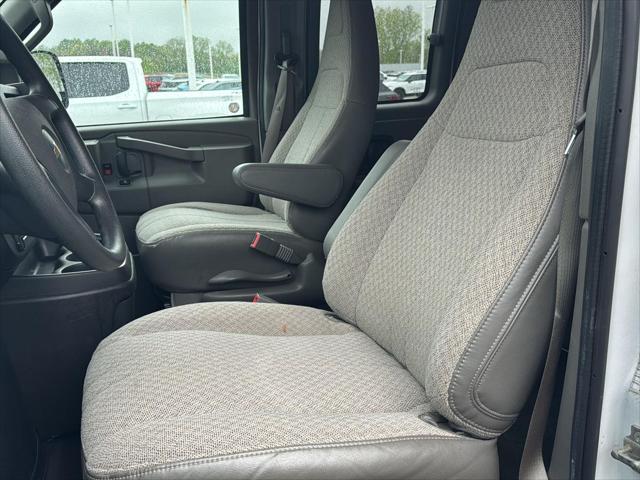 Used 2022 Chevrolet Express Passenger For Sale in Jackson, MI