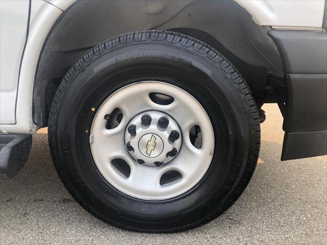 Used 2022 Chevrolet Express Passenger For Sale in Jackson, MI