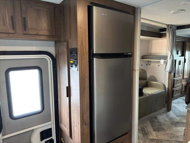 2021 Ford E-450 Cutaway 3250DSLE Ford Chassis