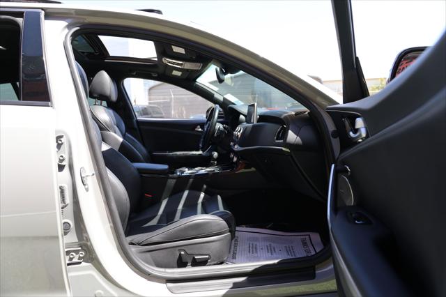 2021 Kia Stinger GT-Line