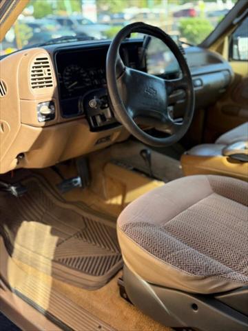 1995 Chevrolet 1500 K1500 Silverado 2dr 4WD Extended Cab Stepside SB