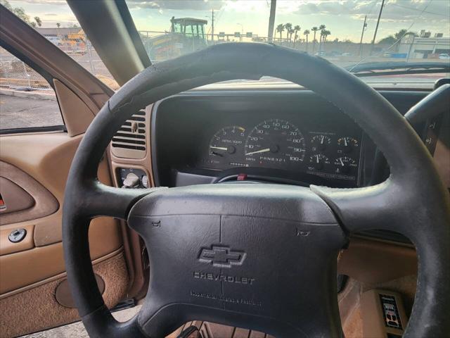 1995 Chevrolet 1500 K1500 Silverado 2dr 4WD Extended Cab Stepside SB