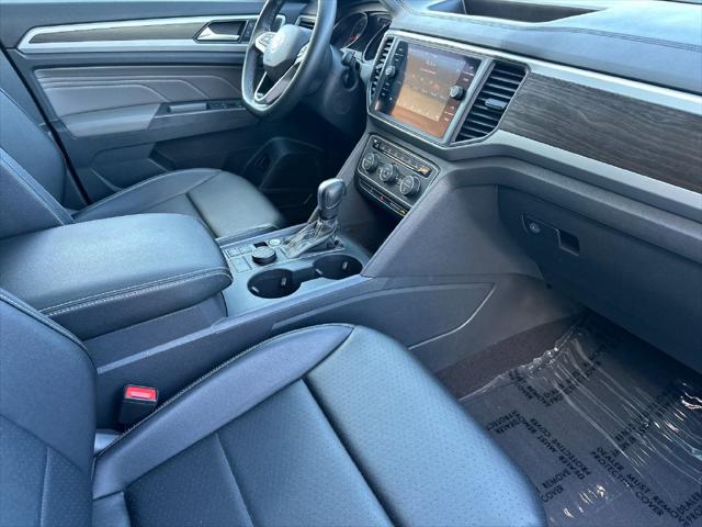 2021 Volkswagen Atlas 3.6L V6 SE w/Technology