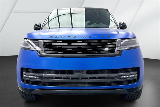 2025 Land Rover Range Rover P550e Autobiography