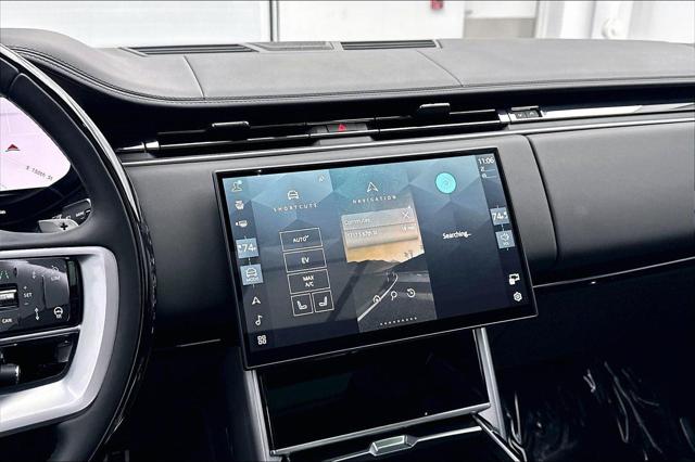 2025 Land Rover Range Rover P550e Autobiography