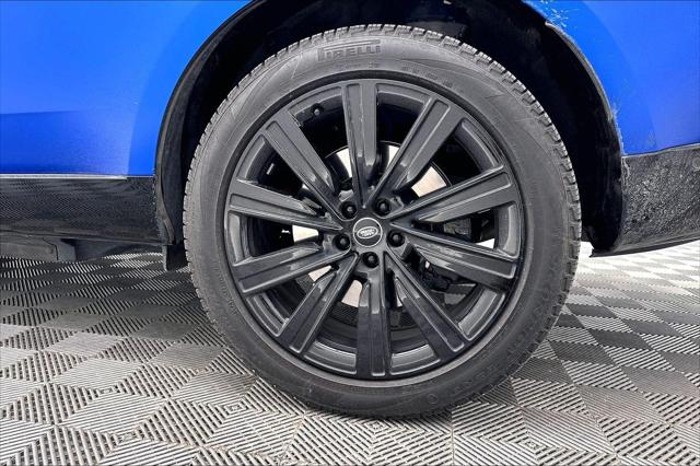 2025 Land Rover Range Rover P550e Autobiography