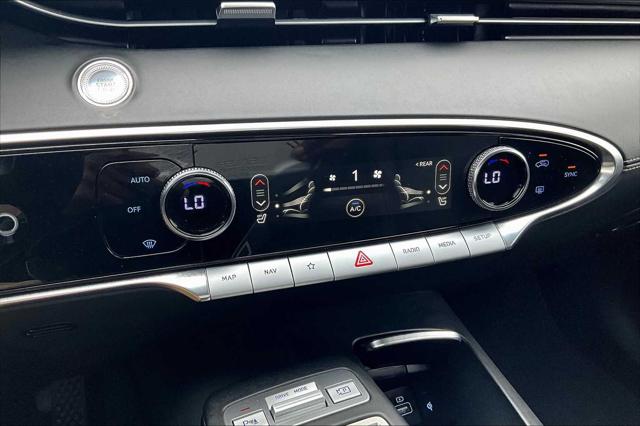 2025 Genesis GV70 2.5T AWD