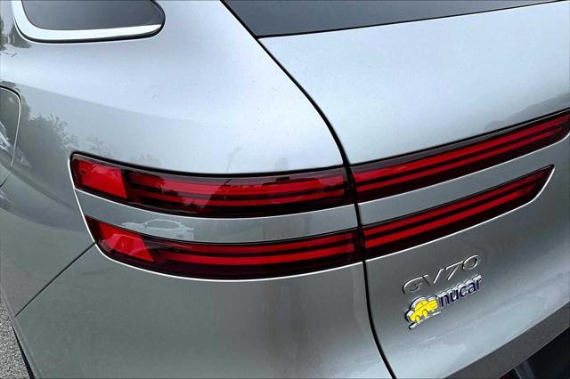 2025 Genesis GV70 2.5T AWD