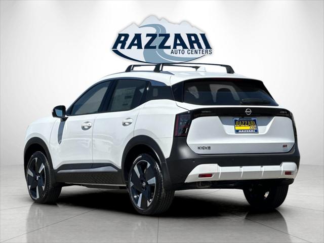 2025 Nissan Kicks SR FWD