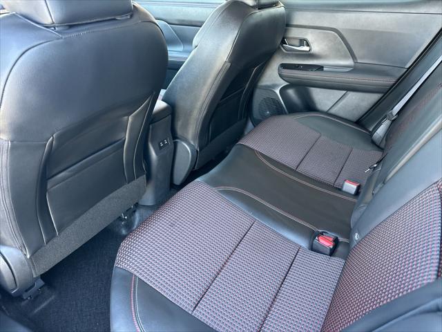 2025 Nissan Kicks SR FWD