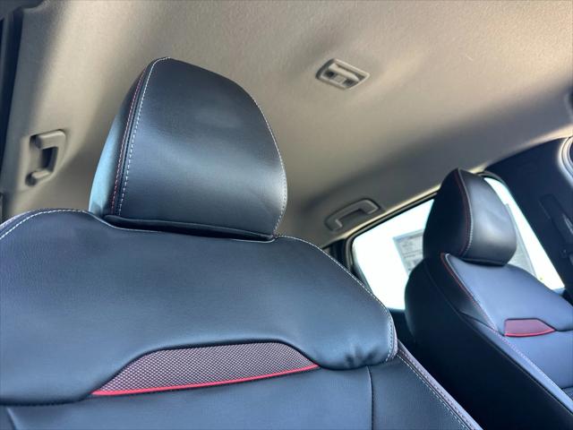2025 Nissan Kicks SR FWD
