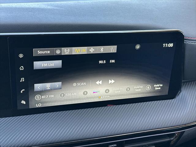 2025 Nissan Kicks SR FWD