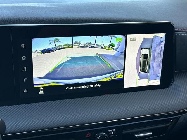 2025 Nissan Kicks SR FWD