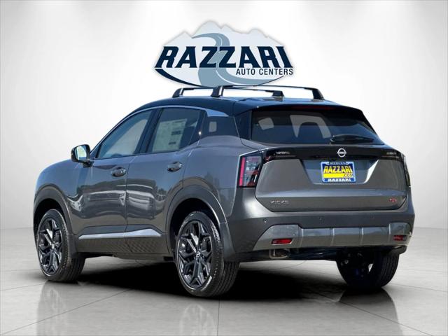 2025 Nissan Kicks SR FWD