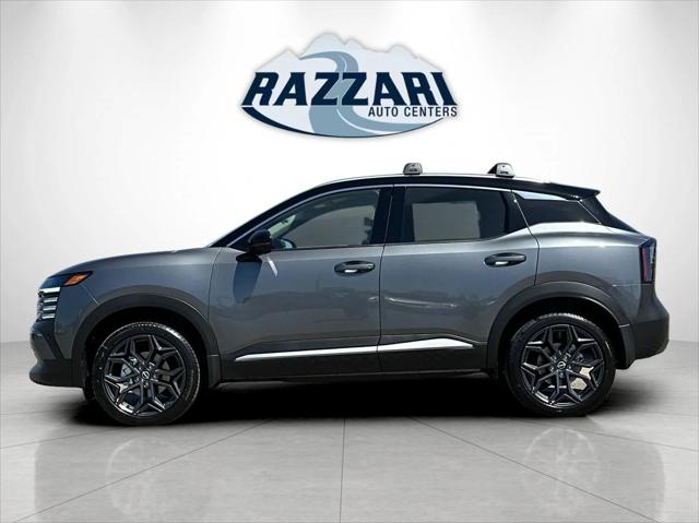 2025 Nissan Kicks SR FWD