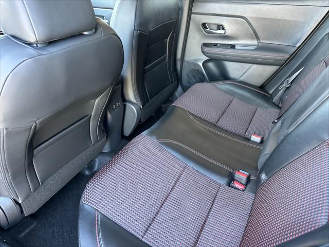 2025 Nissan Kicks SR FWD