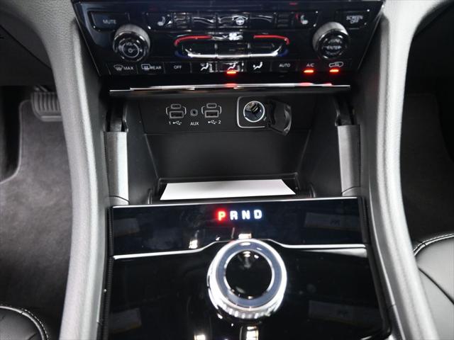 2025 Jeep Grand Cherokee GRAND CHEROKEE L LIMITED 4X2