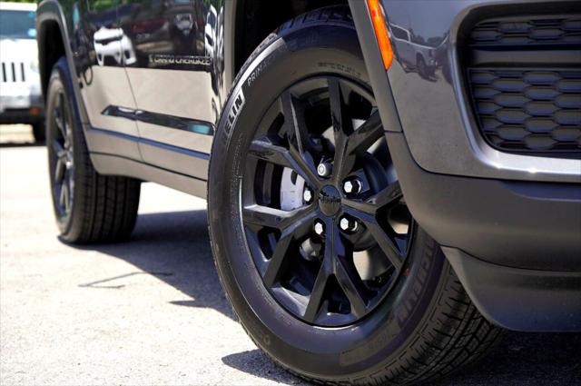 2025 Jeep Grand Cherokee GRAND CHEROKEE ALTITUDE X 4X2