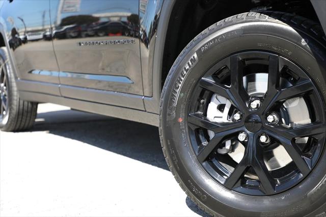 2025 Jeep Grand Cherokee GRAND CHEROKEE L ALTITUDE X 4X2