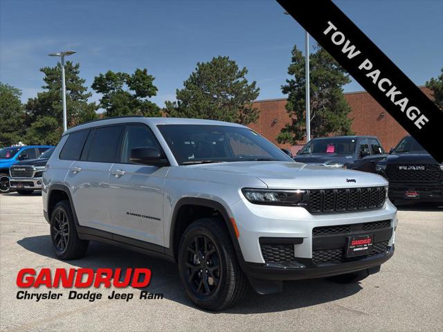2025 Jeep Grand Cherokee GRAND CHEROKEE L ALTITUDE X 4X4