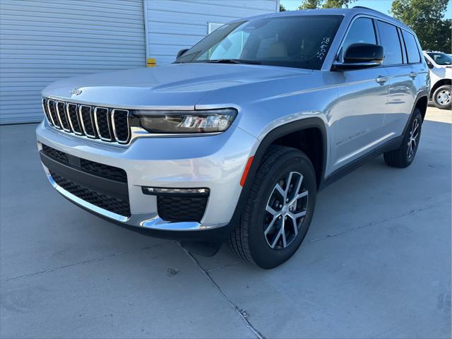 2025 Jeep Grand Cherokee GRAND CHEROKEE L LIMITED 4X2