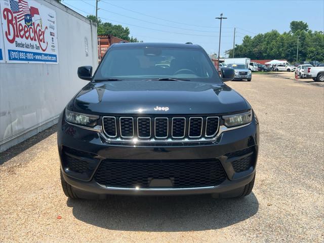 2025 Jeep Grand Cherokee Laredo 4x2