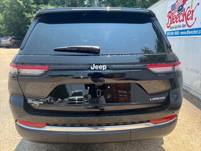 2025 Jeep Grand Cherokee Laredo 4x2
