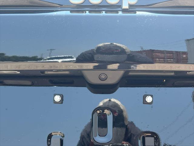 2025 Jeep Grand Cherokee Laredo 4x2