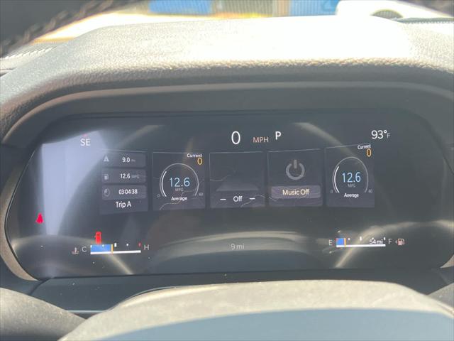 2025 Jeep Grand Cherokee Laredo 4x2