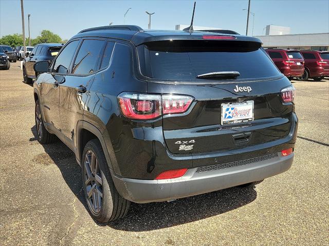 2025 Jeep Compass COMPASS LIMITED 4X4