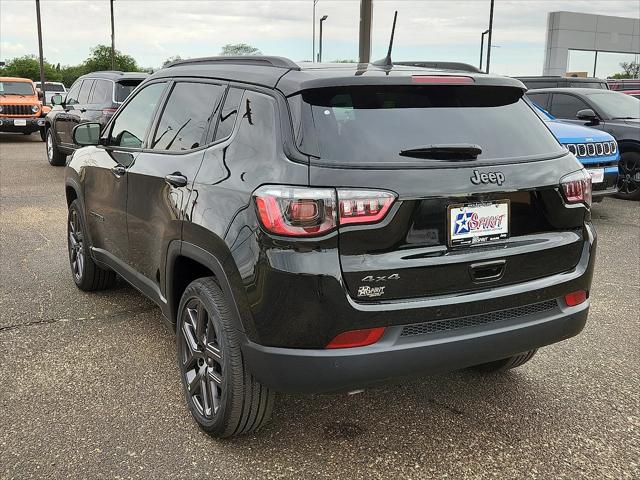 2025 Jeep Compass COMPASS LIMITED 4X4