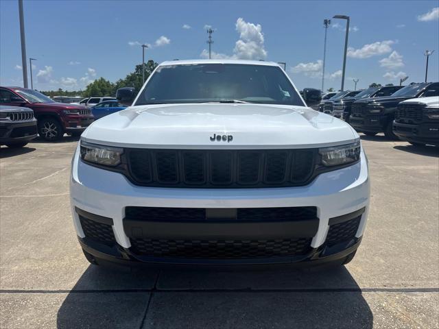 2025 Jeep Grand Cherokee GRAND CHEROKEE L ALTITUDE 4X2