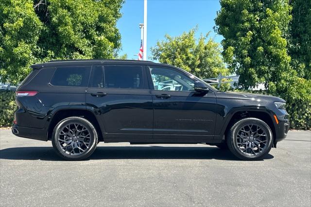 2025 Jeep Grand Cherokee GRAND CHEROKEE L SUMMIT RESERVE 4X4