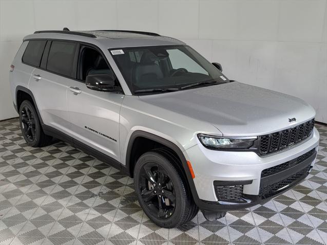 2025 Jeep Grand Cherokee GRAND CHEROKEE L ALTITUDE X 4X2