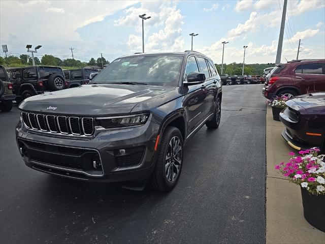 2025 Jeep Grand Cherokee GRAND CHEROKEE L OVERLAND 4X4