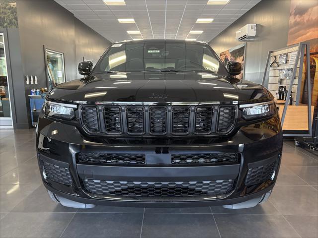 2025 Jeep Grand Cherokee GRAND CHEROKEE L ALTITUDE X 4X4