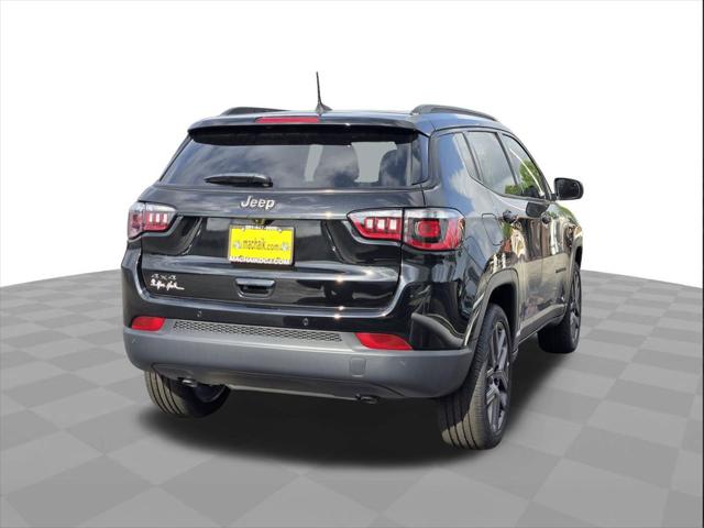 2025 Jeep Compass COMPASS LIMITED 4X4
