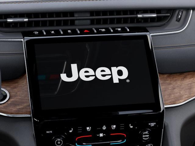 2025 Jeep Grand Cherokee Summit 4x4