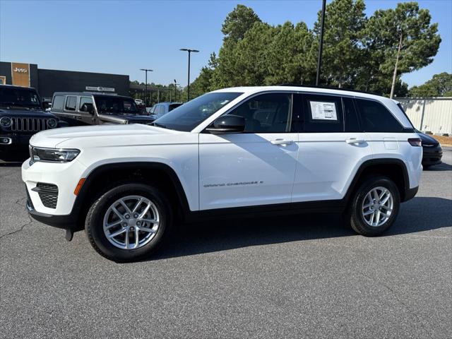 2025 Jeep Grand Cherokee GRAND CHEROKEE LAREDO X 4X2