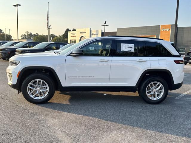 2025 Jeep Grand Cherokee GRAND CHEROKEE LAREDO X 4X2