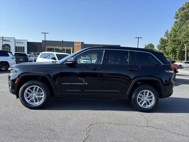 2025 Jeep Grand Cherokee GRAND CHEROKEE LAREDO X 4X2