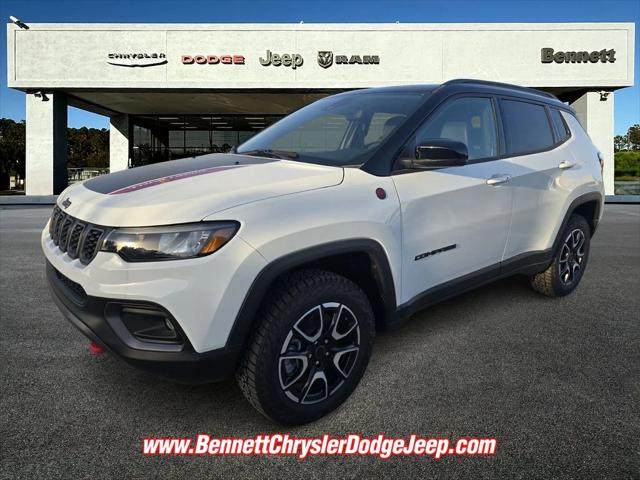 2025 Jeep Compass COMPASS TRAILHAWK 4X4