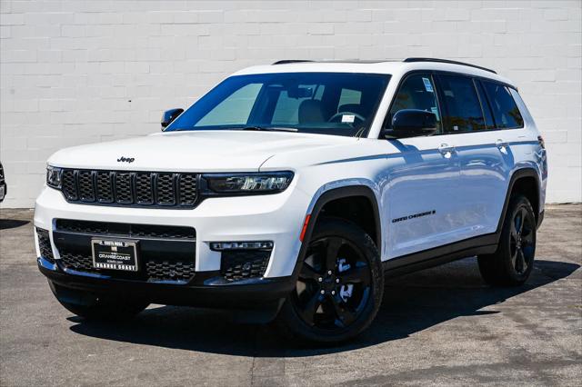 2025 Jeep Grand Cherokee GRAND CHEROKEE L LIMITED 4X4